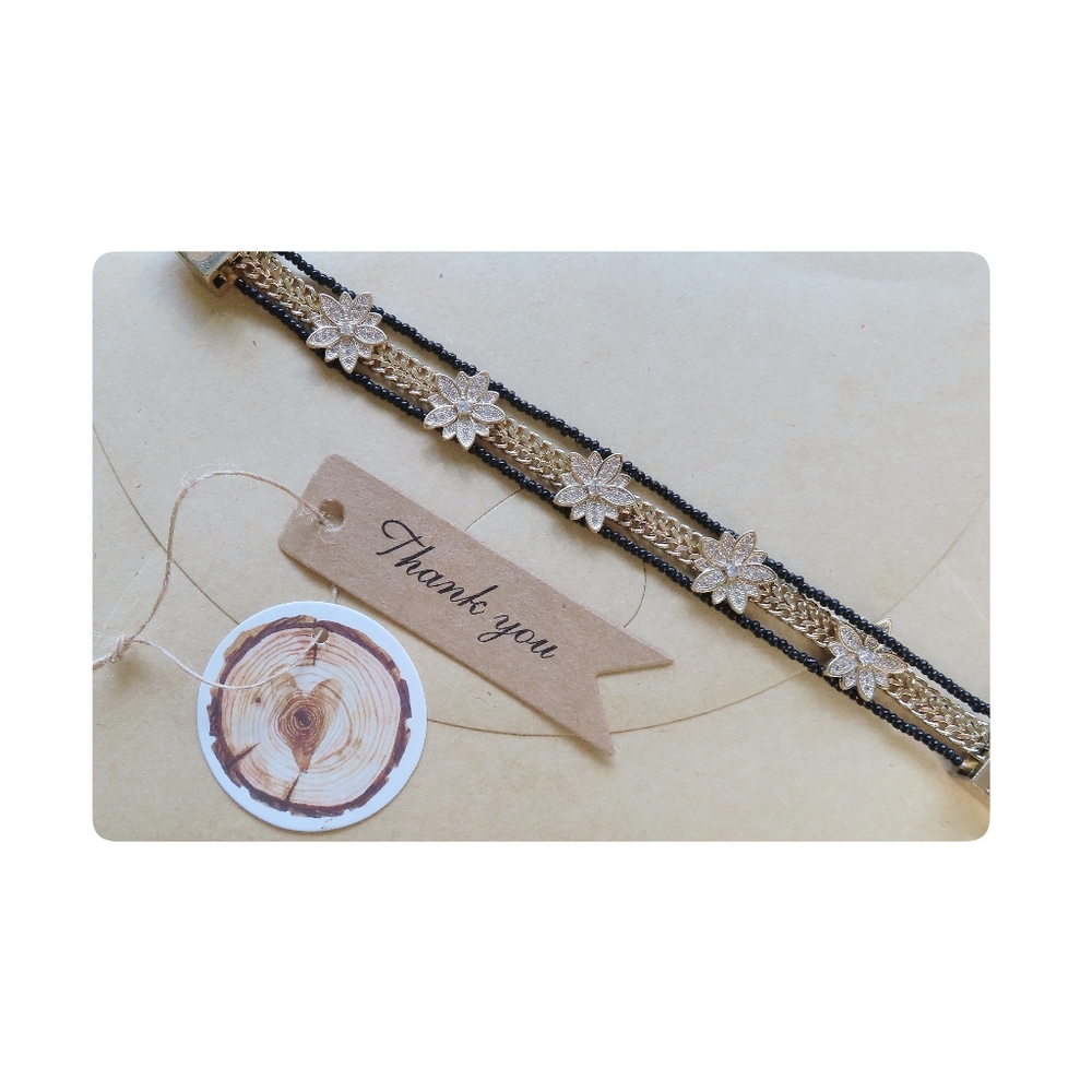 2/20 Bracelets hipanema